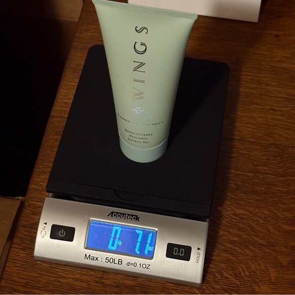 Giorgio Beverly Hills Wings Extraordinary Perfumed Shower Gel 6.7 oz RARE - Picture 5 of 5